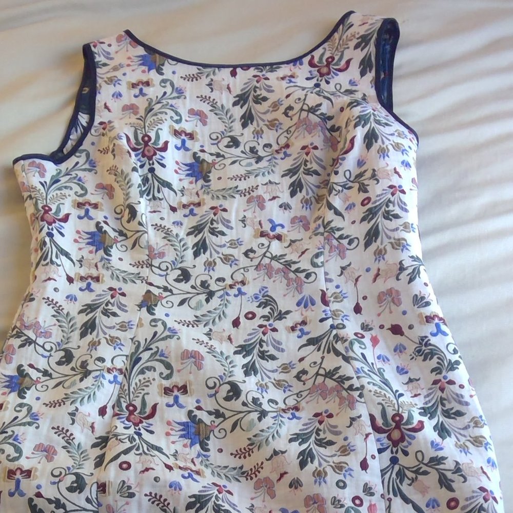 Flower Knit Dress. Eva Mendes. Size L.